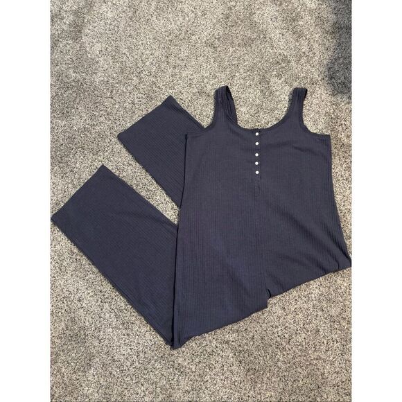 ❤️Old Navy Cropped Rib-Knit Henley Lounge Jumpsuit - Picture 2 of 6
